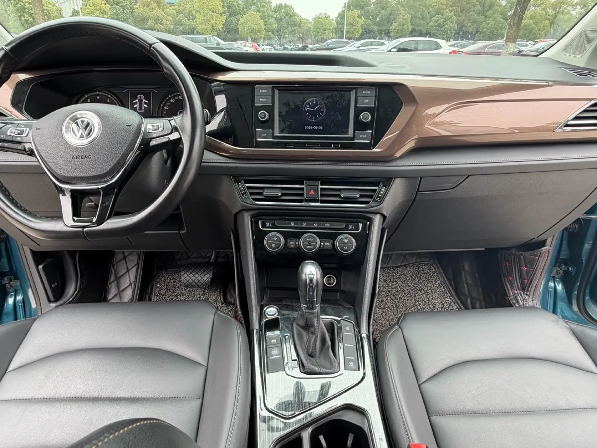 2020 Volkswagen Tharu 1.4T 150HP L4 7DCT,autocango,china used car exporter,china ev exporter,chinese used car exporter,chinese used ev exporter