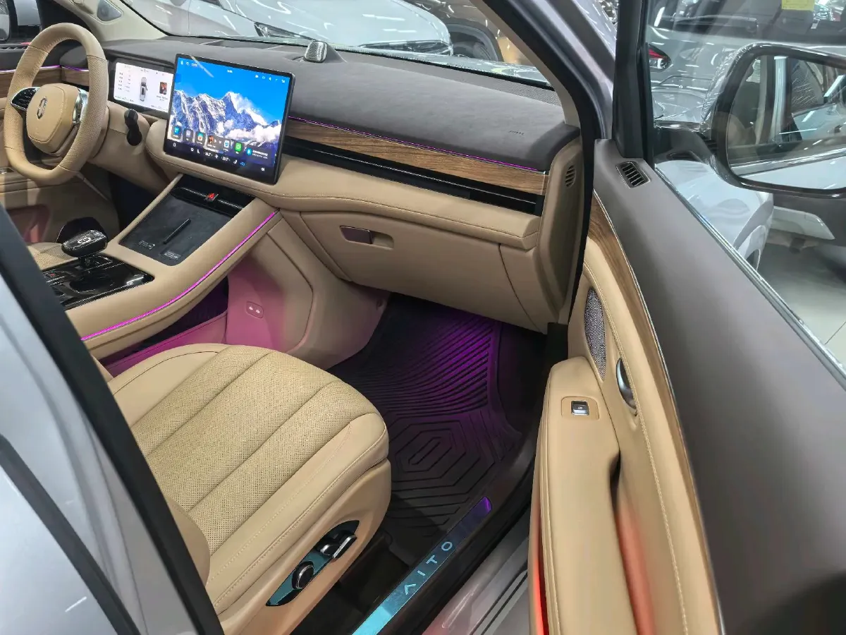 2024 Ford Transit 2.0T 143HP L4 9AT,autocango,china used car exporter,china ev exporter,chinese used car exporter,chinese used ev exporter