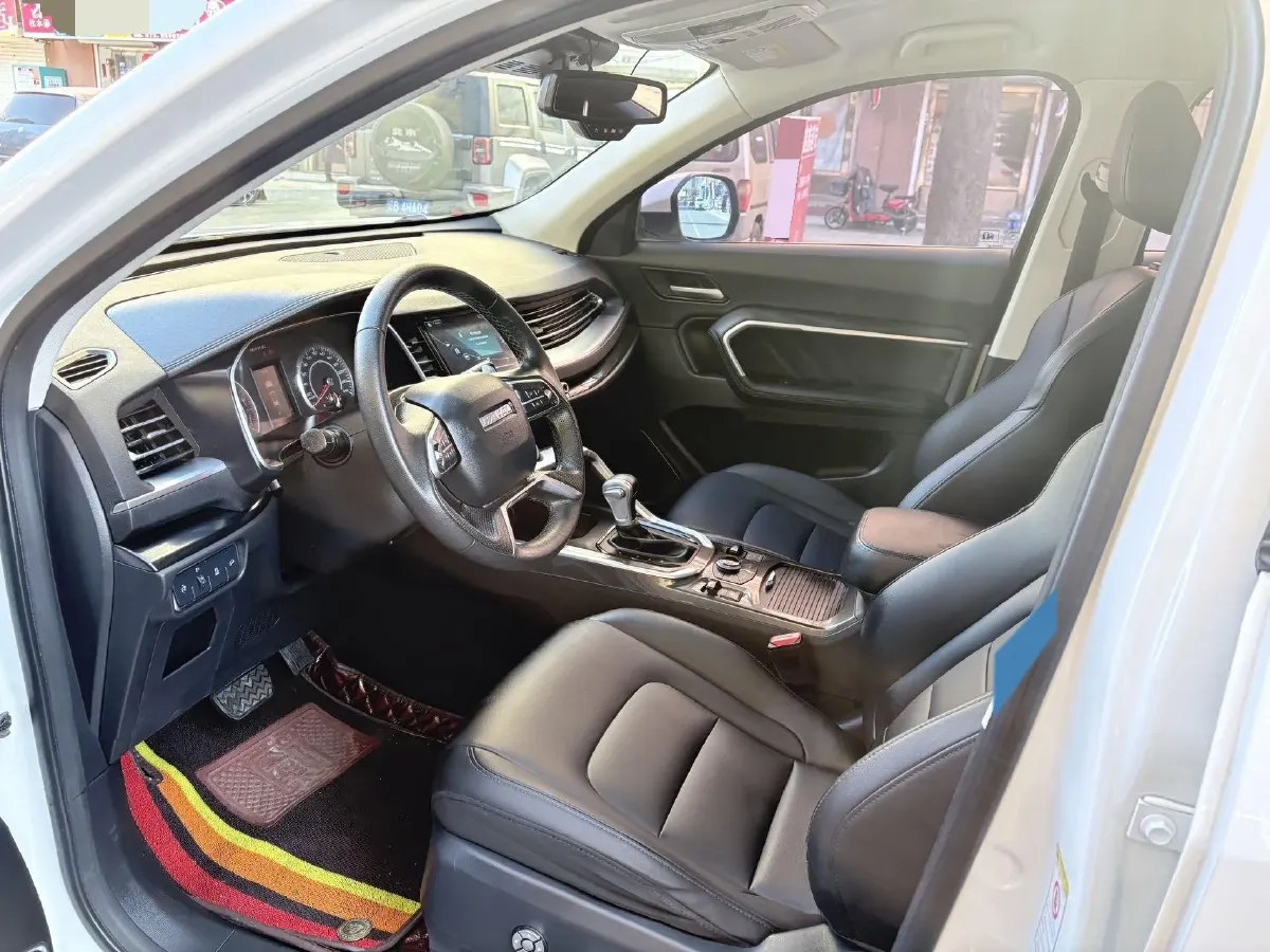 2018 Haval H6 1.5T 169HP L4 7DCT,autocango,china used car exporter,china ev exporter,chinese used car exporter,chinese used ev exporter