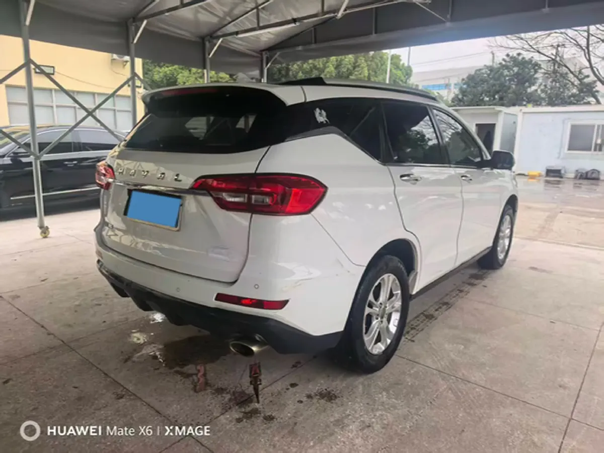 2018 Haval M6 1.5T 150HP L4 7DCT,autocango,china used car exporter,china ev exporter,chinese used car exporter,chinese used ev exporter