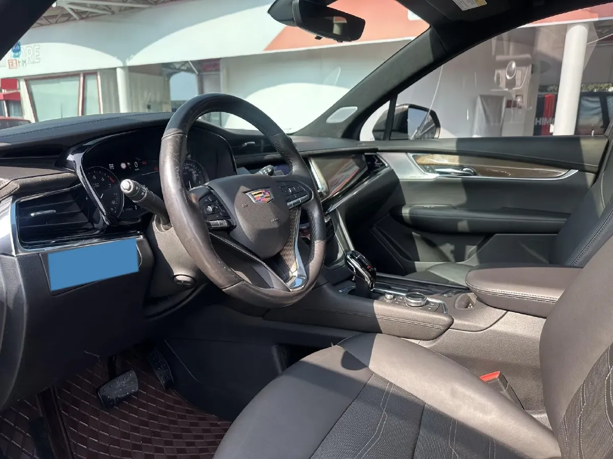 2020 Cadillac XT6 2.0T 237HP L4 9AT,autocango,china used car exporter,china ev exporter,chinese used car exporter,chinese used ev exporter