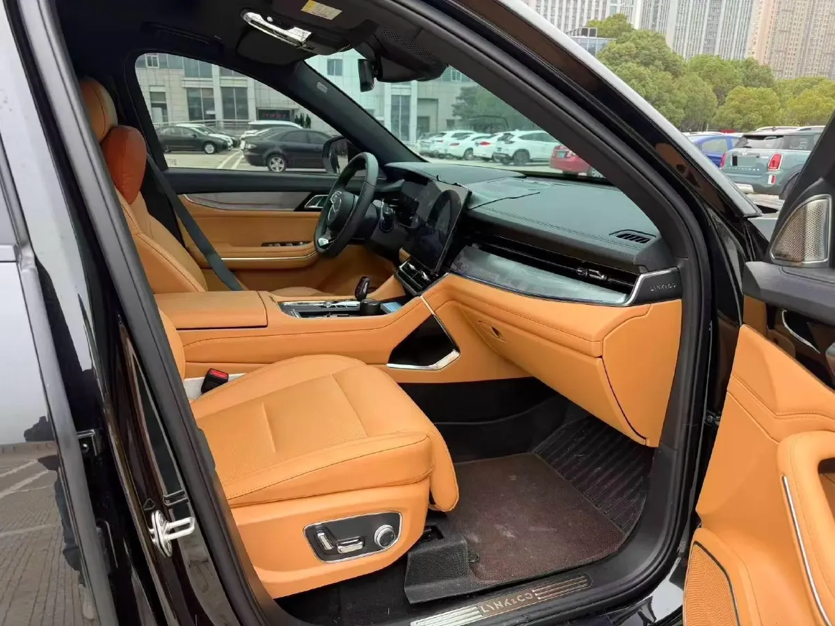 2025 LYNK&CO 09 EM-P 2.0T 254HP L4 3DHT PHEV,autocango,china used car exporter,china ev exporter,chinese used car exporter,chinese used ev exporter