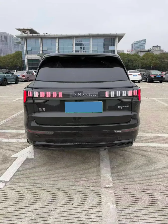 2025 LYNK&CO 09 EM-P 2.0T 254HP L4 3DHT PHEV,autocango,china used car exporter,china ev exporter,chinese used car exporter,chinese used ev exporter