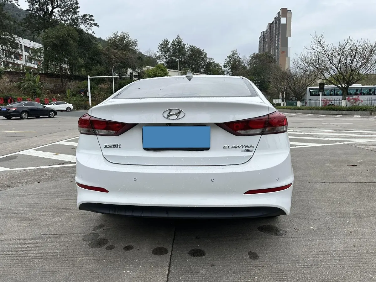 2016 Hyundai Elantra 1.6L 130HP L4 6AT,autocango,china used car exporter,china ev exporter,chinese used car exporter,chinese used ev exporter