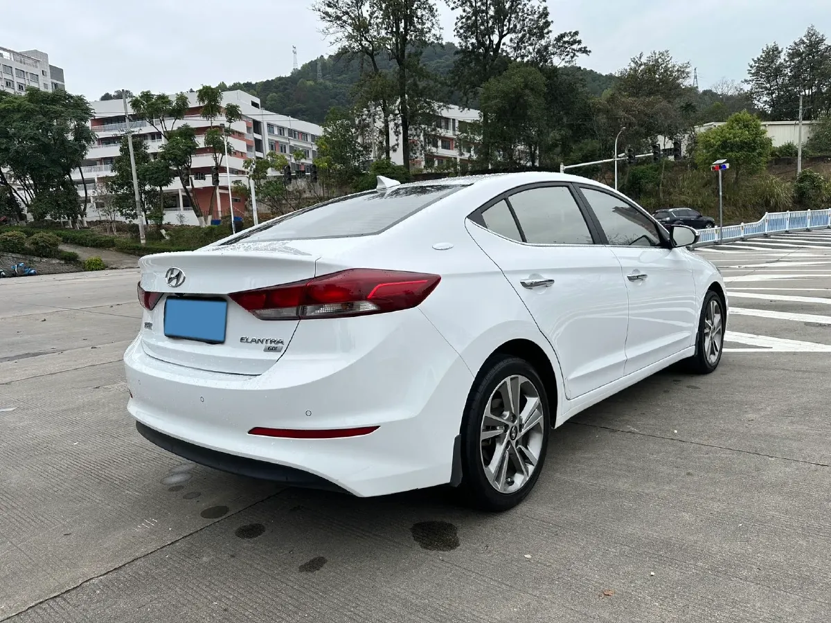 2016 Hyundai Elantra 1.6L 130HP L4 6AT,autocango,china used car exporter,china ev exporter,chinese used car exporter,chinese used ev exporter