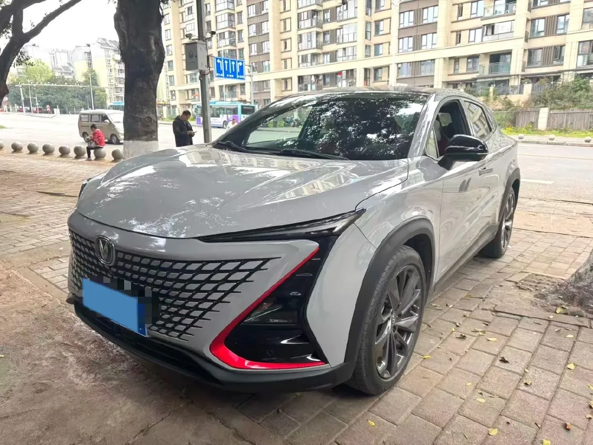 2020 ChangAn UNI-T 1.5T 180HP L4 7DCT,autocango,china used car exporter,china ev exporter,chinese used car exporter,chinese used ev exporter