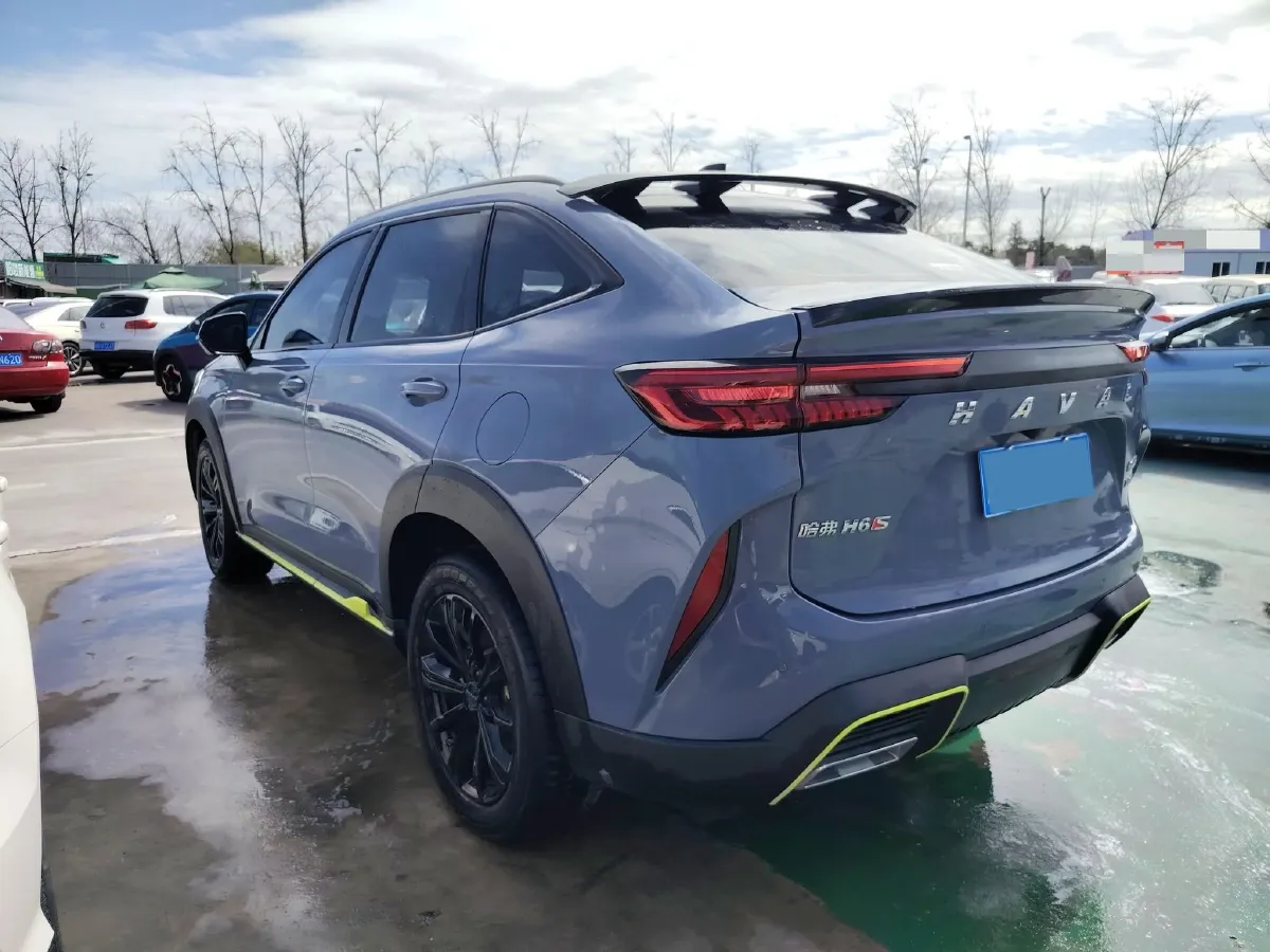 2022 Haval H6S 2.0T 211HP L4 7DCT,autocango,china used car exporter,china ev exporter,chinese used car exporter,chinese used ev exporter