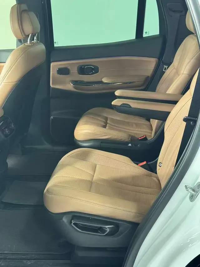 2020 NIO ES8 BEV 100KWH,autocango,china used car exporter,china ev exporter,chinese used car exporter,chinese used ev exporter