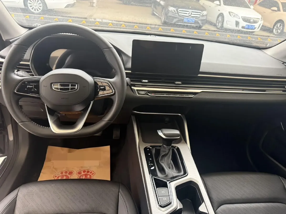 2022 Geely Emgrand 1.5L 114HP L4 CVT,autocango,china used car exporter,china ev exporter,chinese used car exporter,chinese used ev exporter