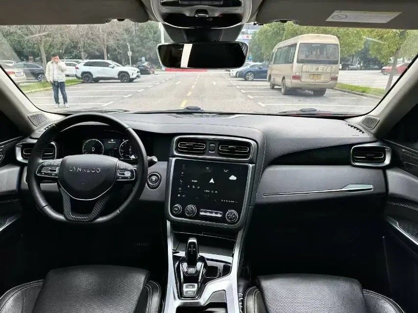 2019 LYNK&CO 01 2.0T 190HP L4 6AT,autocango,china used car exporter,china ev exporter,chinese used car exporter,chinese used ev exporter