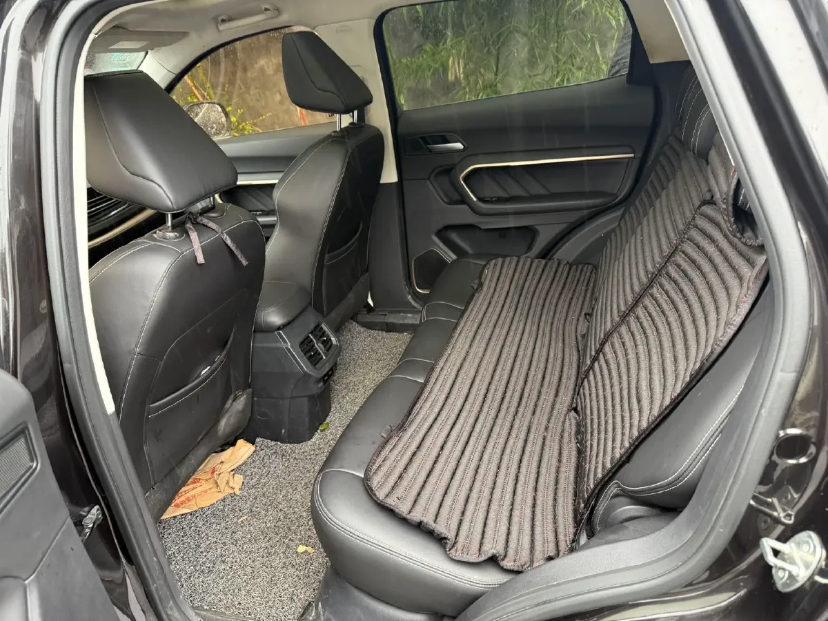 2018 Haval H6 1.5T 169HP L4 7DCT,autocango,china used car exporter,china ev exporter,chinese used car exporter,chinese used ev exporter