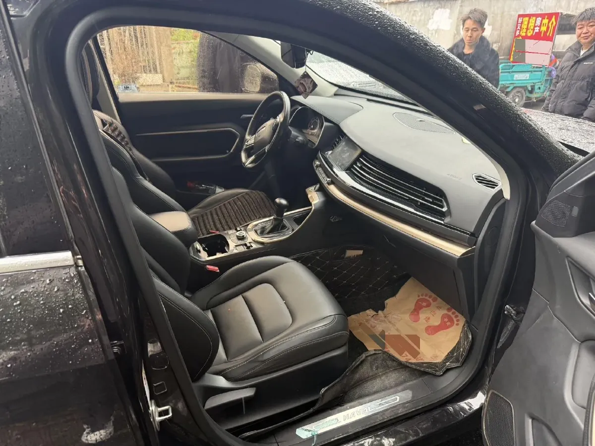 2018 Haval H6 1.5T 169HP L4 7DCT,autocango,china used car exporter,china ev exporter,chinese used car exporter,chinese used ev exporter