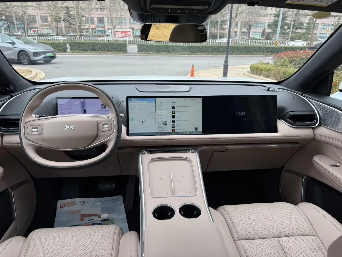 2025 Xpeng G9 BEV 79KWH,autocango,china used car exporter,china ev exporter,chinese used car exporter,chinese used ev exporter