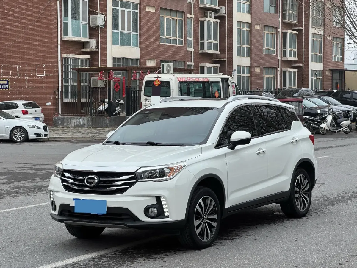 2017 GAC Trumpchi GS4 1.5T 152HP L4 5MT,autocango,china used car exporter,china ev exporter,chinese used car exporter,chinese used ev exporter