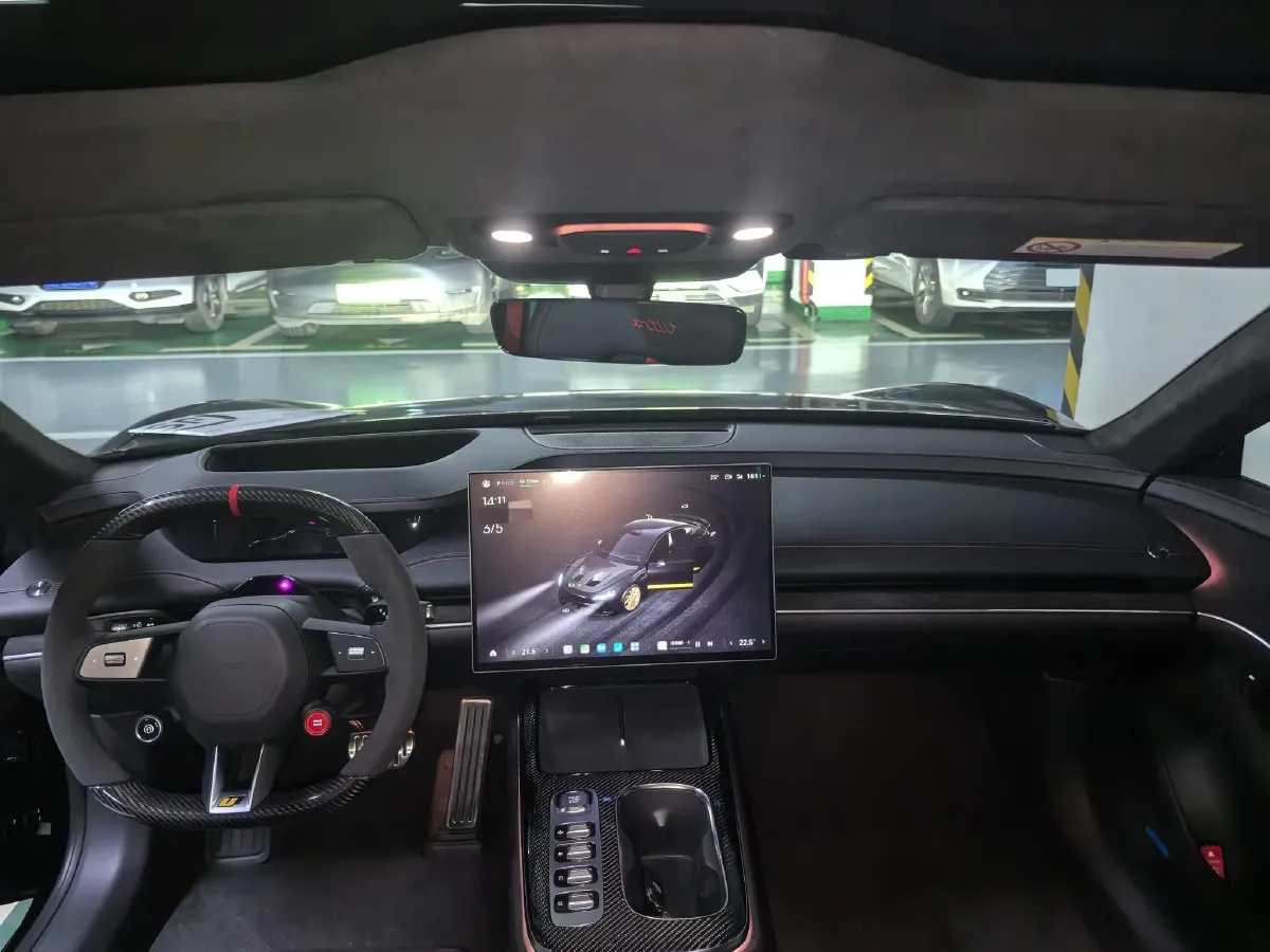 2025 MI SU7 Ultra BEV 93.7KWH,autocango,china used car exporter,china ev exporter,chinese used car exporter,chinese used ev exporter