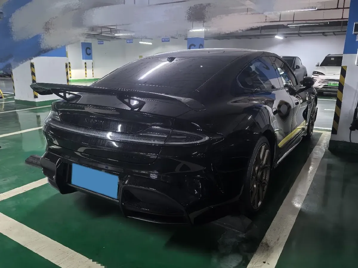 2025 MI SU7 Ultra BEV 93.7KWH,autocango,china used car exporter,china ev exporter,chinese used car exporter,chinese used ev exporter