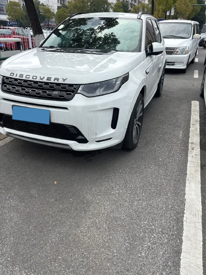 2020 Land Rover Discovery Sport 2.0T 249HP L4 9AT,autocango,china used car exporter,china ev exporter,chinese used car exporter,chinese used ev exporter