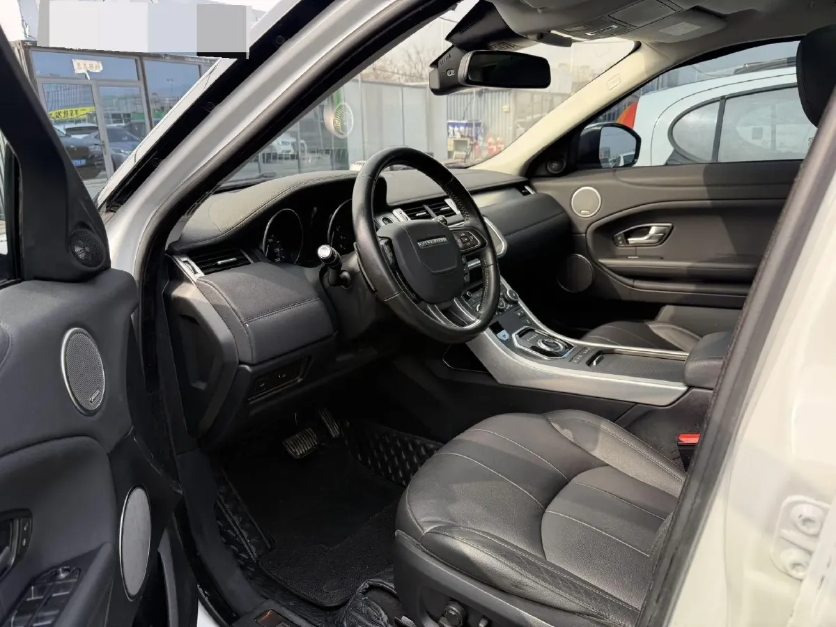 2018 Land Rover Range Rover Evoque 2.0T 241HP L4 9AT,autocango,china used car exporter,china ev exporter,chinese used car exporter,chinese used ev exporter