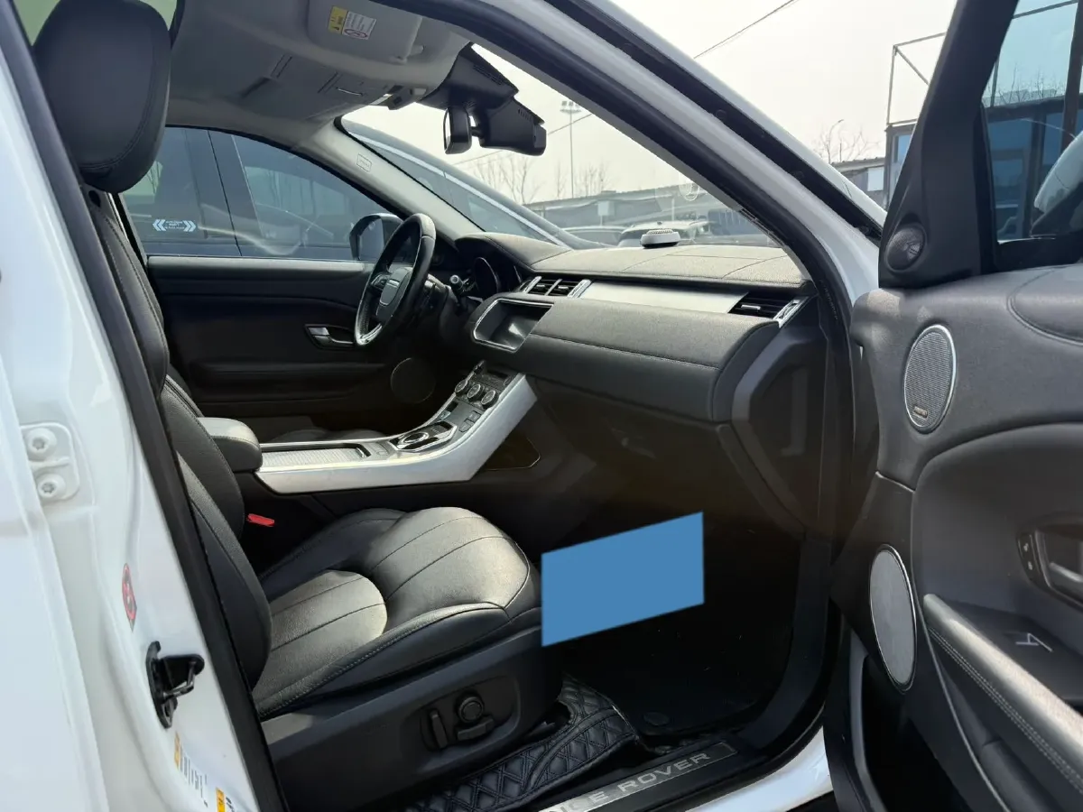 2018 Land Rover Range Rover Evoque 2.0T 241HP L4 9AT,autocango,china used car exporter,china ev exporter,chinese used car exporter,chinese used ev exporter