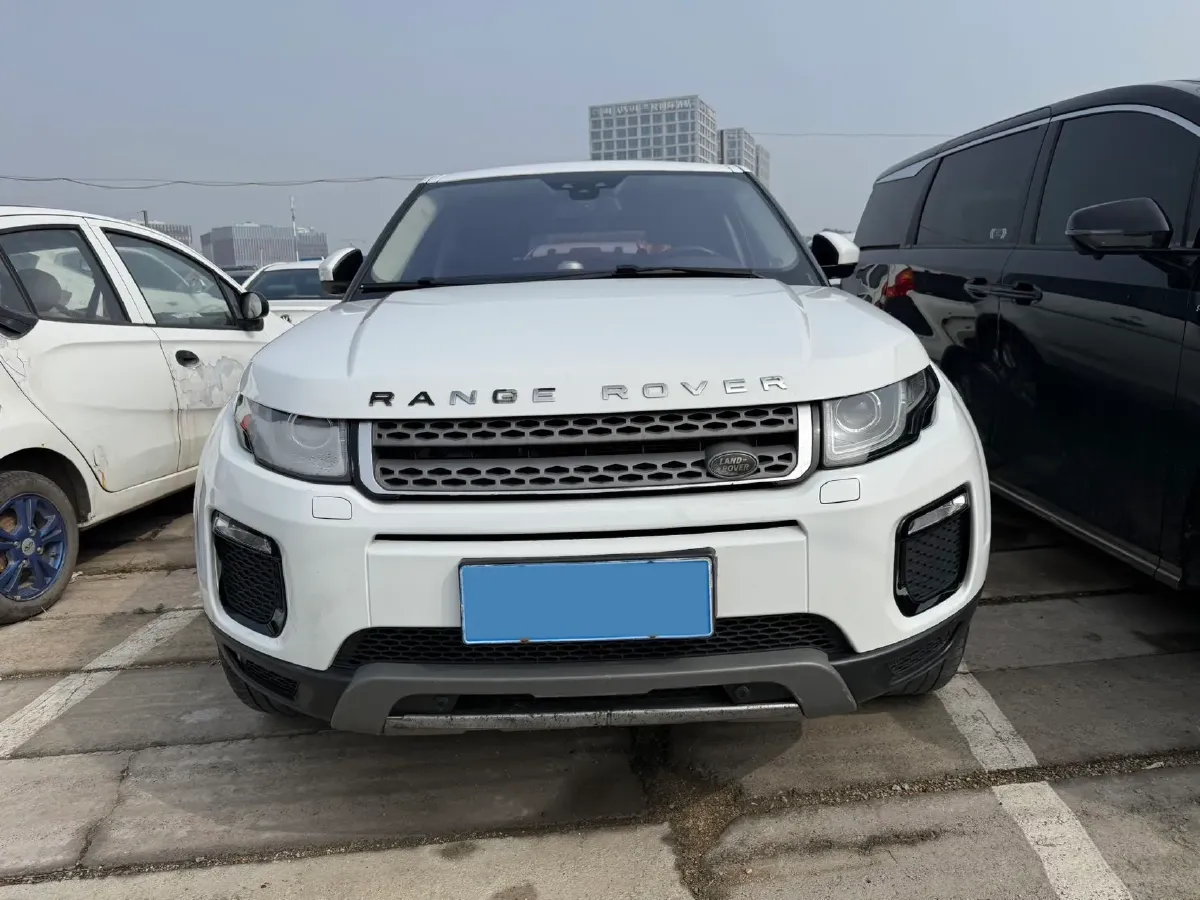 2018 Land Rover Range Rover Evoque 2.0T 241HP L4 9AT,autocango,china used car exporter,china ev exporter,chinese used car exporter,chinese used ev exporter