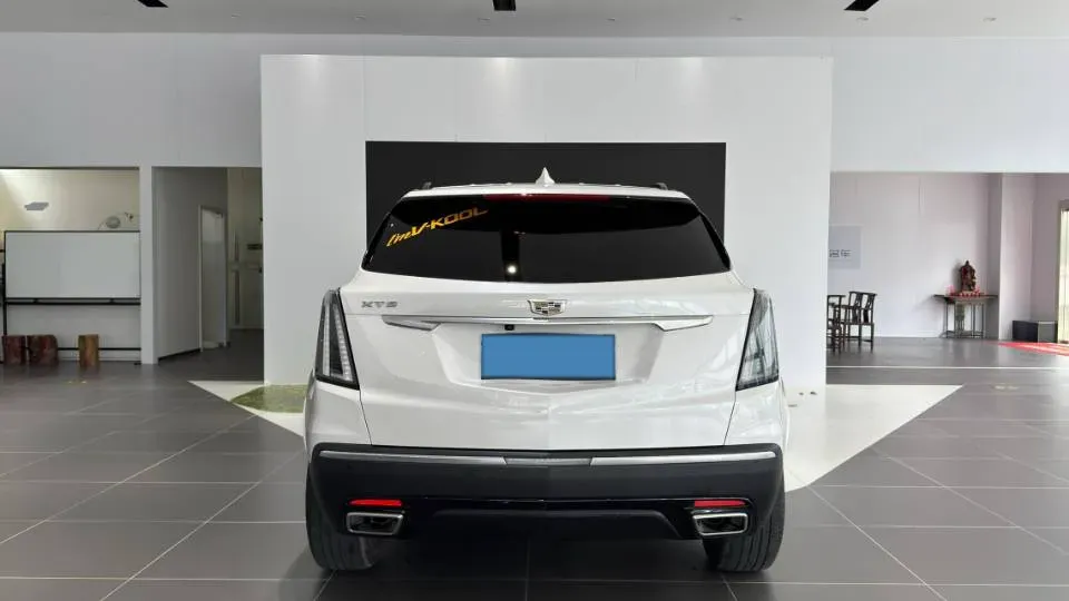 2022 Cadillac XT5 2.0T 237HP L4 9AT,autocango,china used car exporter,china ev exporter,chinese used car exporter,chinese used ev exporter