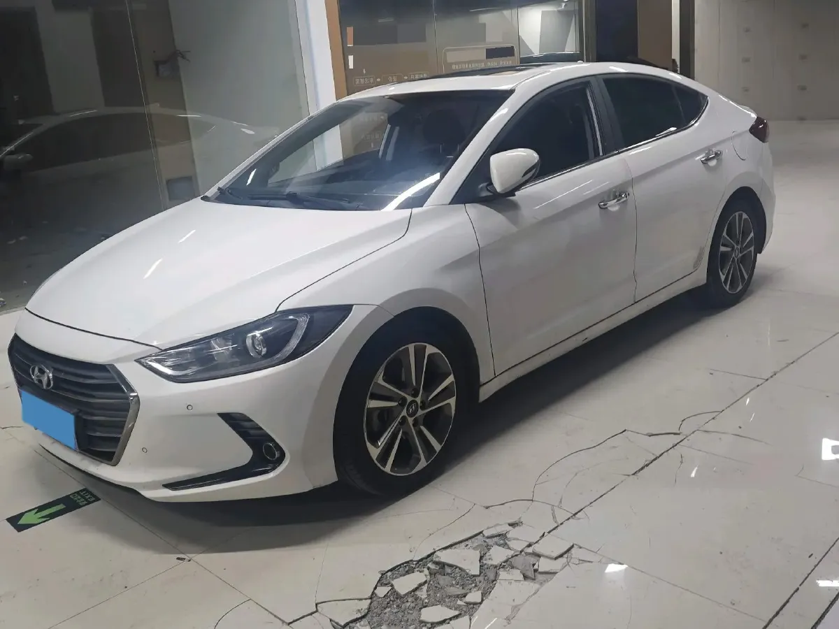 2016 Hyundai Elantra 1.6L 130HP L4 6AT,autocango,china used car exporter,china ev exporter,chinese used car exporter,chinese used ev exporter