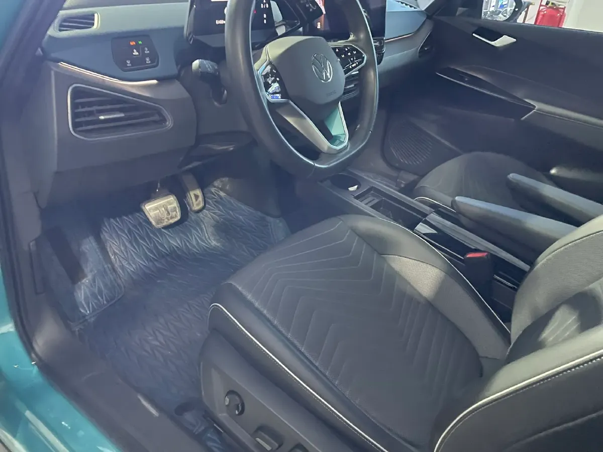 2023 Volkswagen ID.3 BEV 52.8KWH,autocango,china used car exporter,china ev exporter,chinese used car exporter,chinese used ev exporter