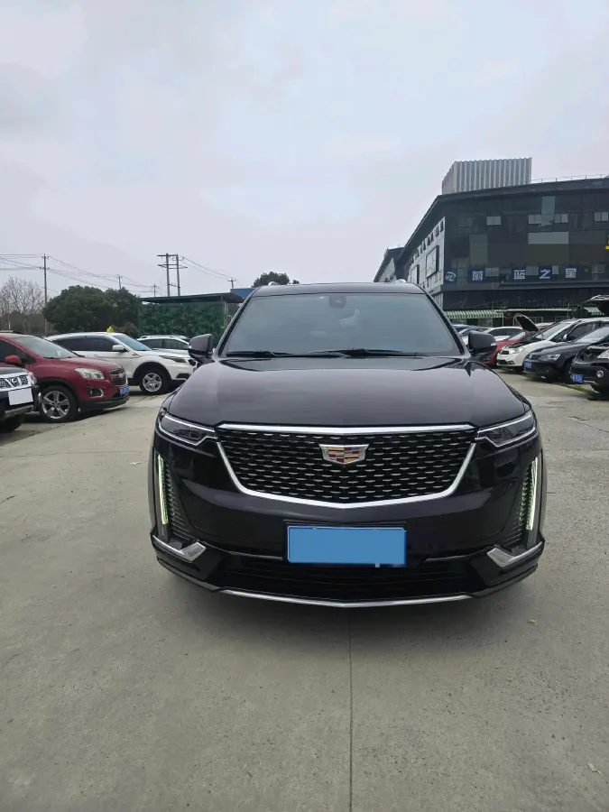 2022 Cadillac XT6 2.0T 237HP L4 9AT,autocango,china used car exporter,china ev exporter,chinese used car exporter,chinese used ev exporter