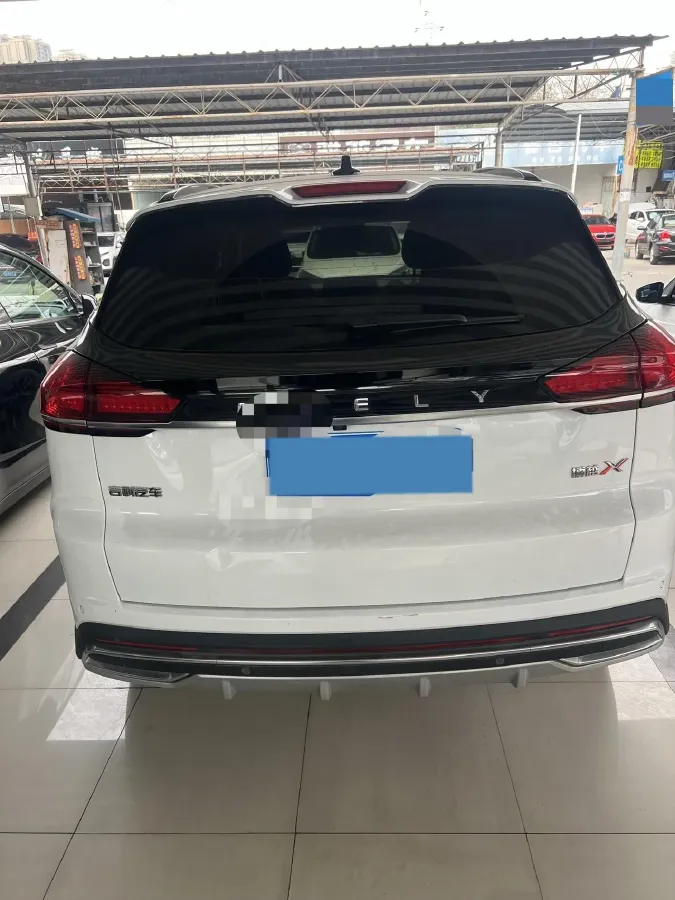 2022 Geely Azkarra 1.8T 184HP L4 7DCT,autocango,china used car exporter,china ev exporter,chinese used car exporter,chinese used ev exporter