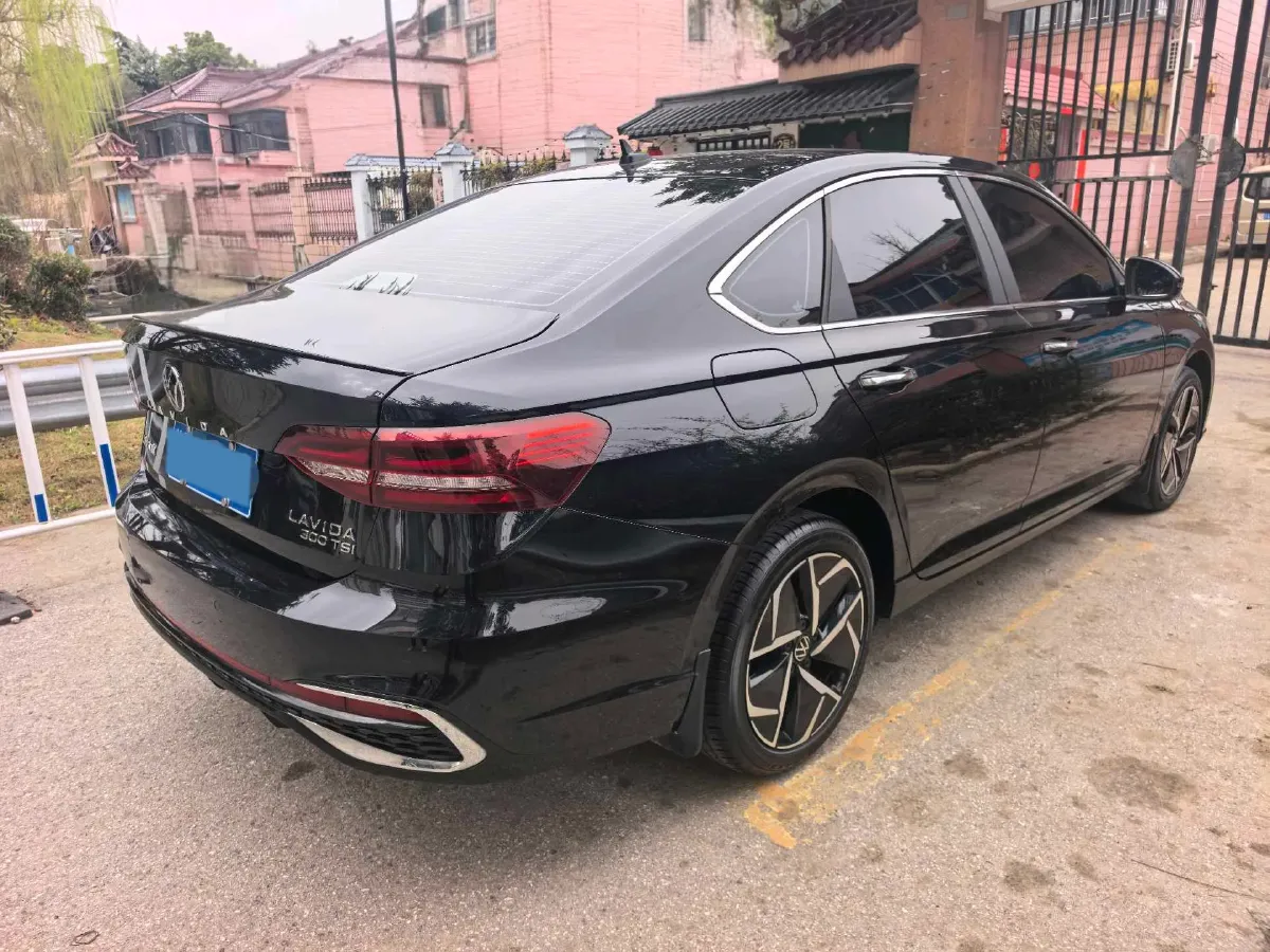 2024 Volkswagen Lavida 1.5T 160HP L4 7DCT,autocango,china used car exporter,china ev exporter,chinese used car exporter,chinese used ev exporter