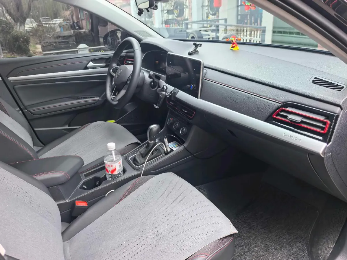 2024 Volkswagen Lavida 1.5T 160HP L4 7DCT,autocango,china used car exporter,china ev exporter,chinese used car exporter,chinese used ev exporter