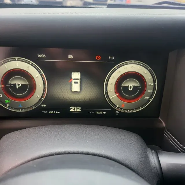 2025 212 212 T01 2.0T 252HP L4 8AT,autocango,china used car exporter,china ev exporter,chinese used car exporter,chinese used ev exporter