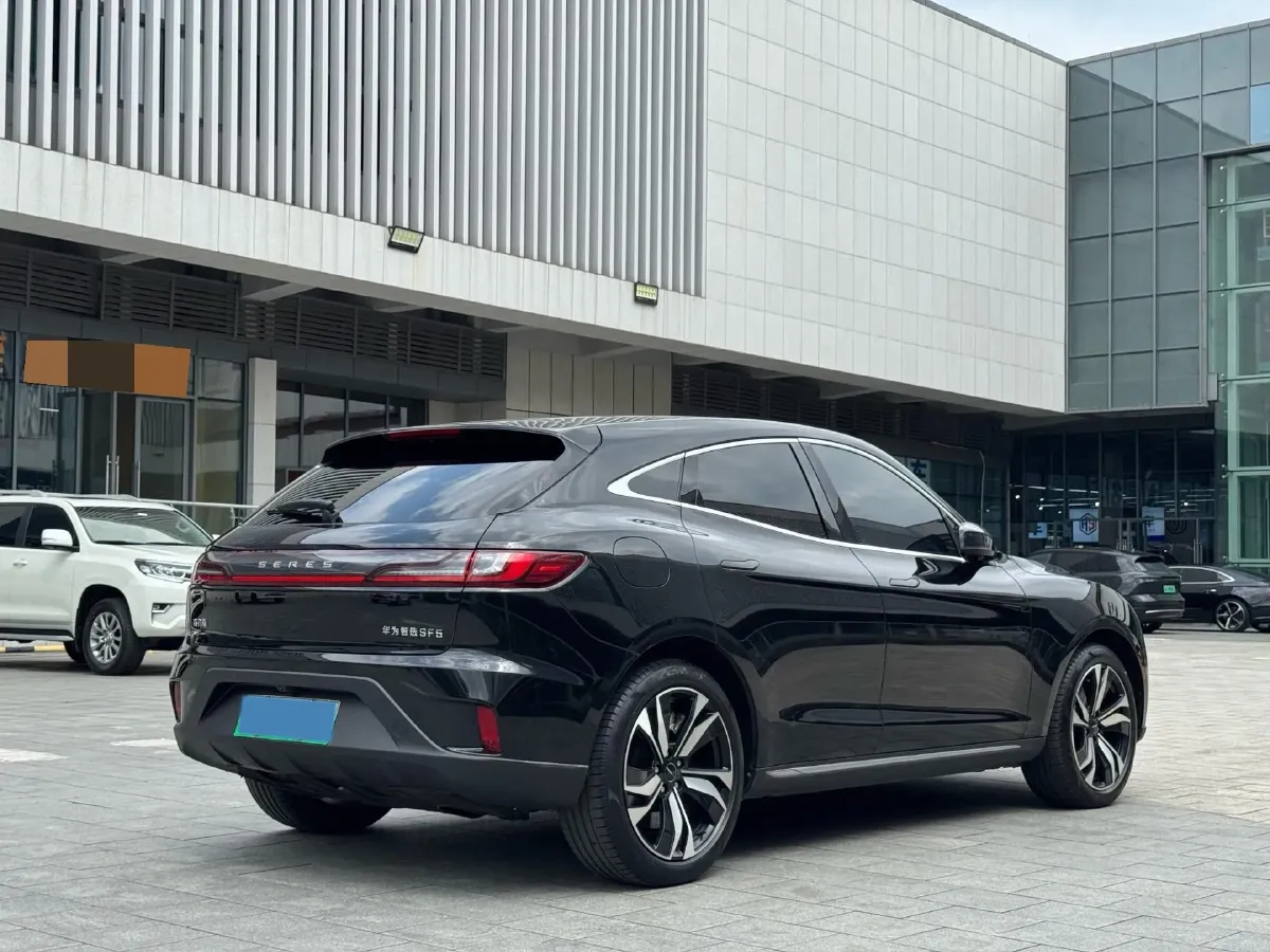 2021 Ford Edge 2.0T 245HP L4 8AT,autocango,china used car exporter,china ev exporter,chinese used car exporter,chinese used ev exporter