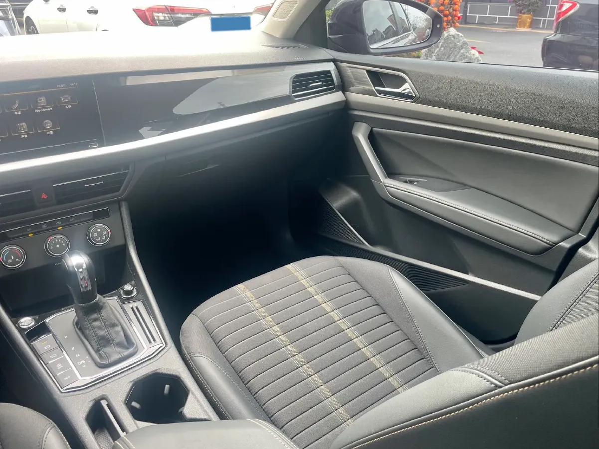 2021 Volkswagen Lavida 1.4T 150HP L4 7DCT,autocango,china used car exporter,china ev exporter,chinese used car exporter,chinese used ev exporter