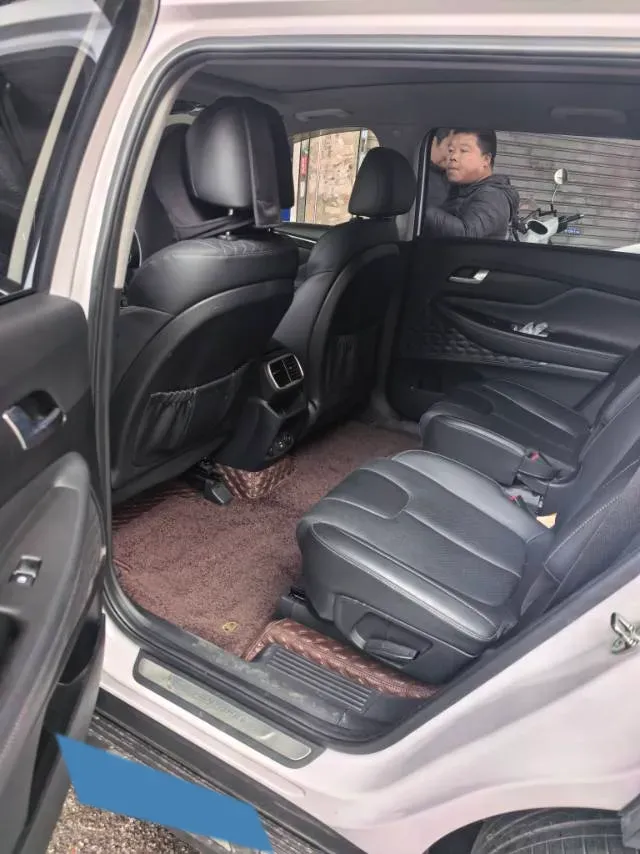 2019 Hyundai Santafe 2.0T 240HP L4 8AT,autocango,china used car exporter,china ev exporter,chinese used car exporter,chinese used ev exporter