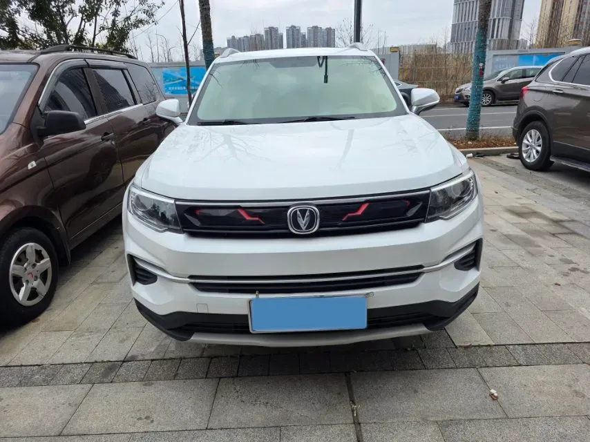 2019 ChangAn CS35 Plus 1.4T 158HP L4 7DCT,autocango,china used car exporter,china ev exporter,chinese used car exporter,chinese used ev exporter