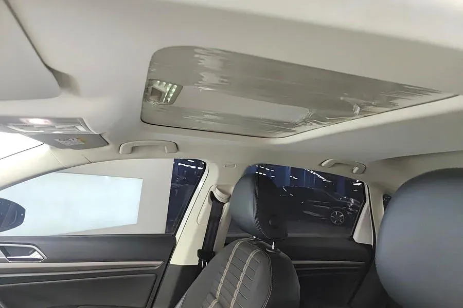 2022 Volkswagen Sagitar 1.2T 116HP L4 7DCT,autocango,china used car exporter,china ev exporter,chinese used car exporter,chinese used ev exporter