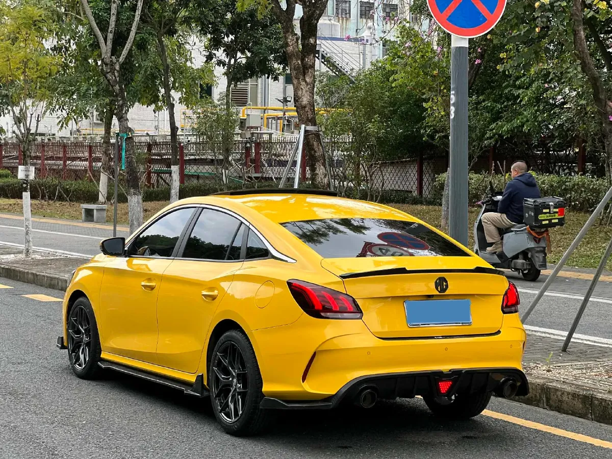 2021 MG 5 1.5T 173HP L4 7DCT,autocango,china used car exporter,china ev exporter,chinese used car exporter,chinese used ev exporter