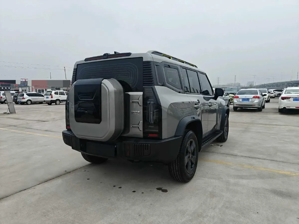 2023 Jetour Traveller 1.5T 184HP L4 7DCT,autocango,china used car exporter,china ev exporter,chinese used car exporter,chinese used ev exporter