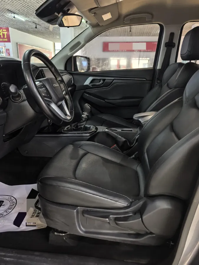 2021 Isuzu D-MAX 1.9T 163HP L4 6MT,autocango,china used car exporter,china ev exporter,chinese used car exporter,chinese used ev exporter