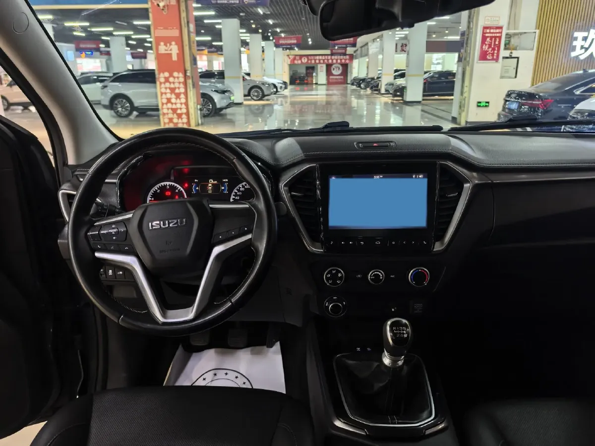 2021 Isuzu D-MAX 1.9T 163HP L4 6MT,autocango,china used car exporter,china ev exporter,chinese used car exporter,chinese used ev exporter