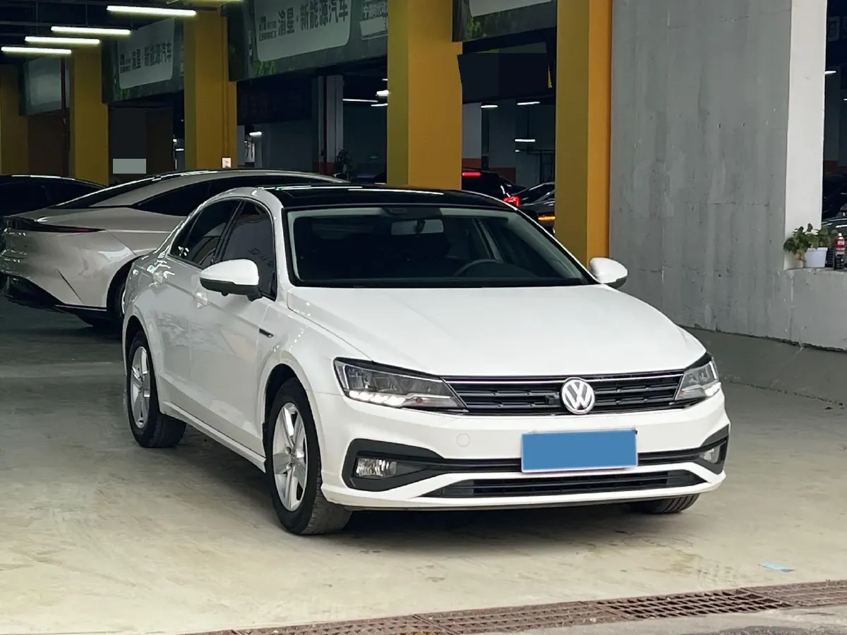 2019 Volkswagen Lamando 1.4T 131HP L4 7DCT,autocango,china used car exporter,china ev exporter,chinese used car exporter,chinese used ev exporter