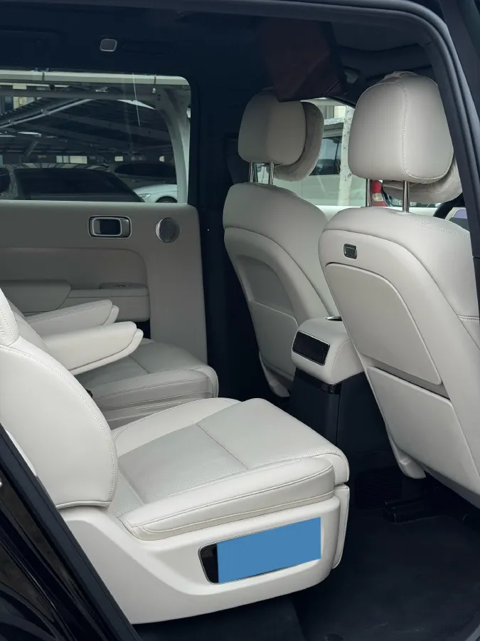 2024 Li L9 Range Extended 154HP REEV 52.3KWH,autocango,china used car exporter,china ev exporter,chinese used car exporter,chinese used ev exporter