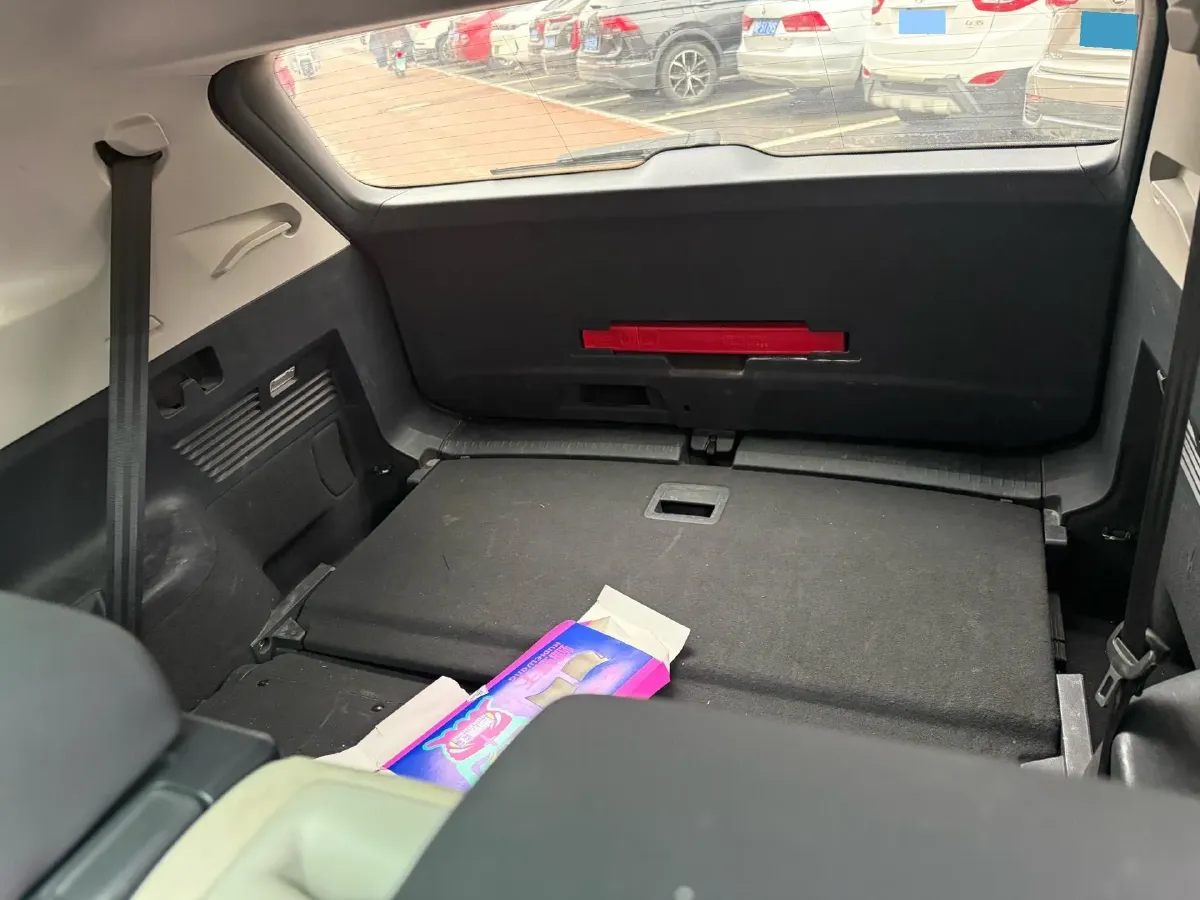 2021 Volkswagen ID.6 Crozz BEV 84.8KWH,autocango,china used car exporter,china ev exporter,chinese used car exporter,chinese used ev exporter