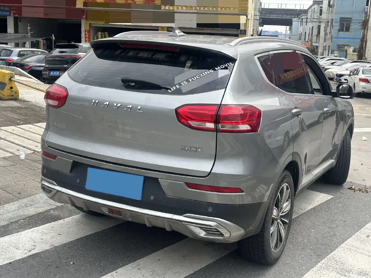 2020 Haval H6 1.5T 169HP L4 7DCT,autocango,china used car exporter,china ev exporter,chinese used car exporter,chinese used ev exporter