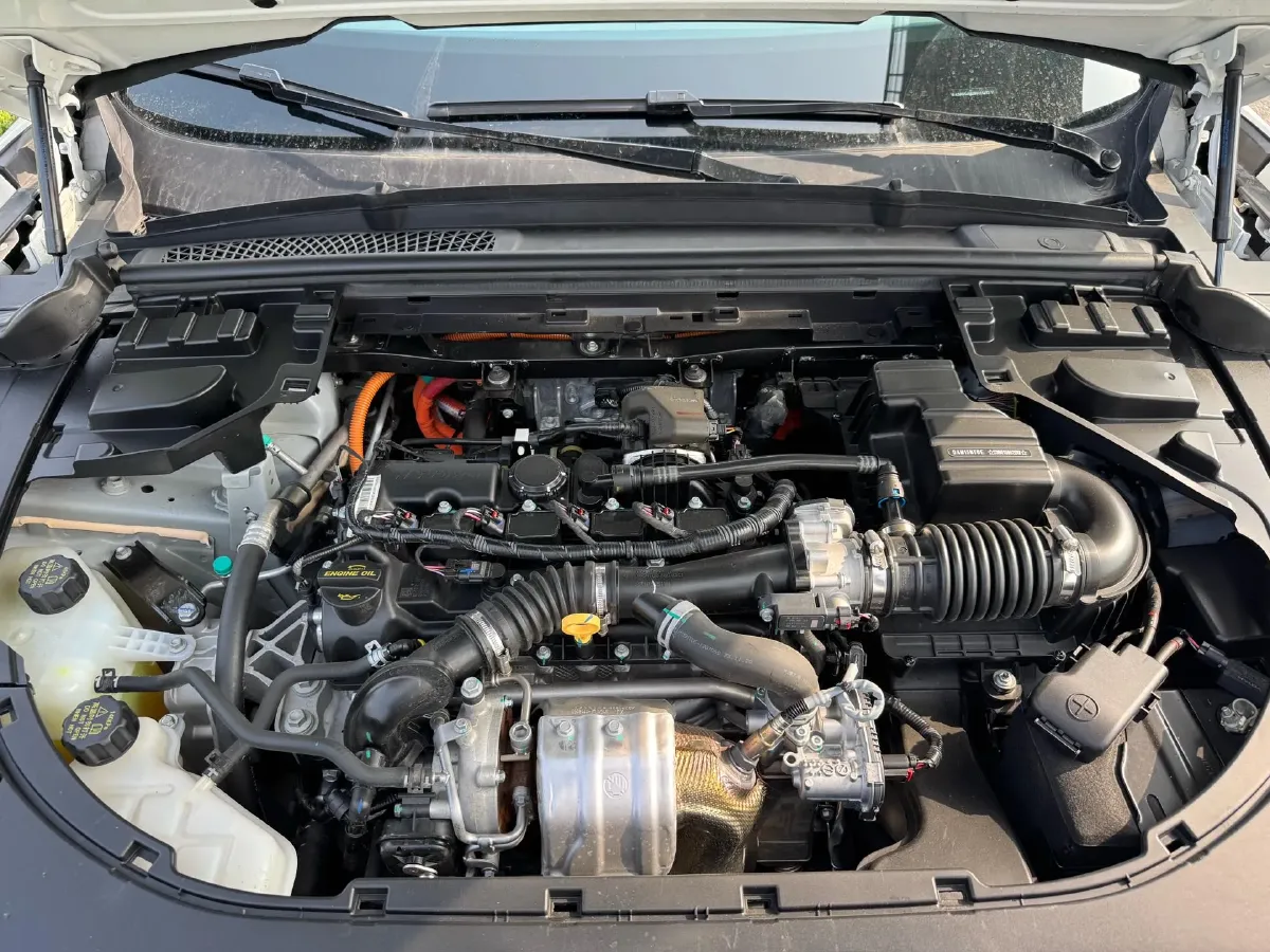 2024 Voyah FREE 1.5T 150HP L4 REEV 39.2KWH,autocango,china used car exporter,china ev exporter,chinese used car exporter,chinese used ev exporter