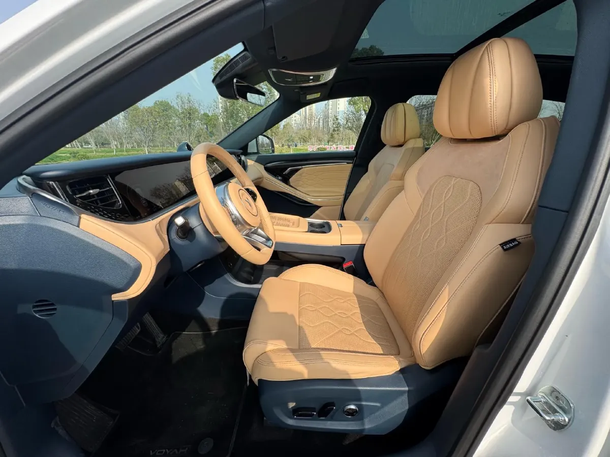 2024 Voyah FREE 1.5T 150HP L4 REEV 39.2KWH,autocango,china used car exporter,china ev exporter,chinese used car exporter,chinese used ev exporter