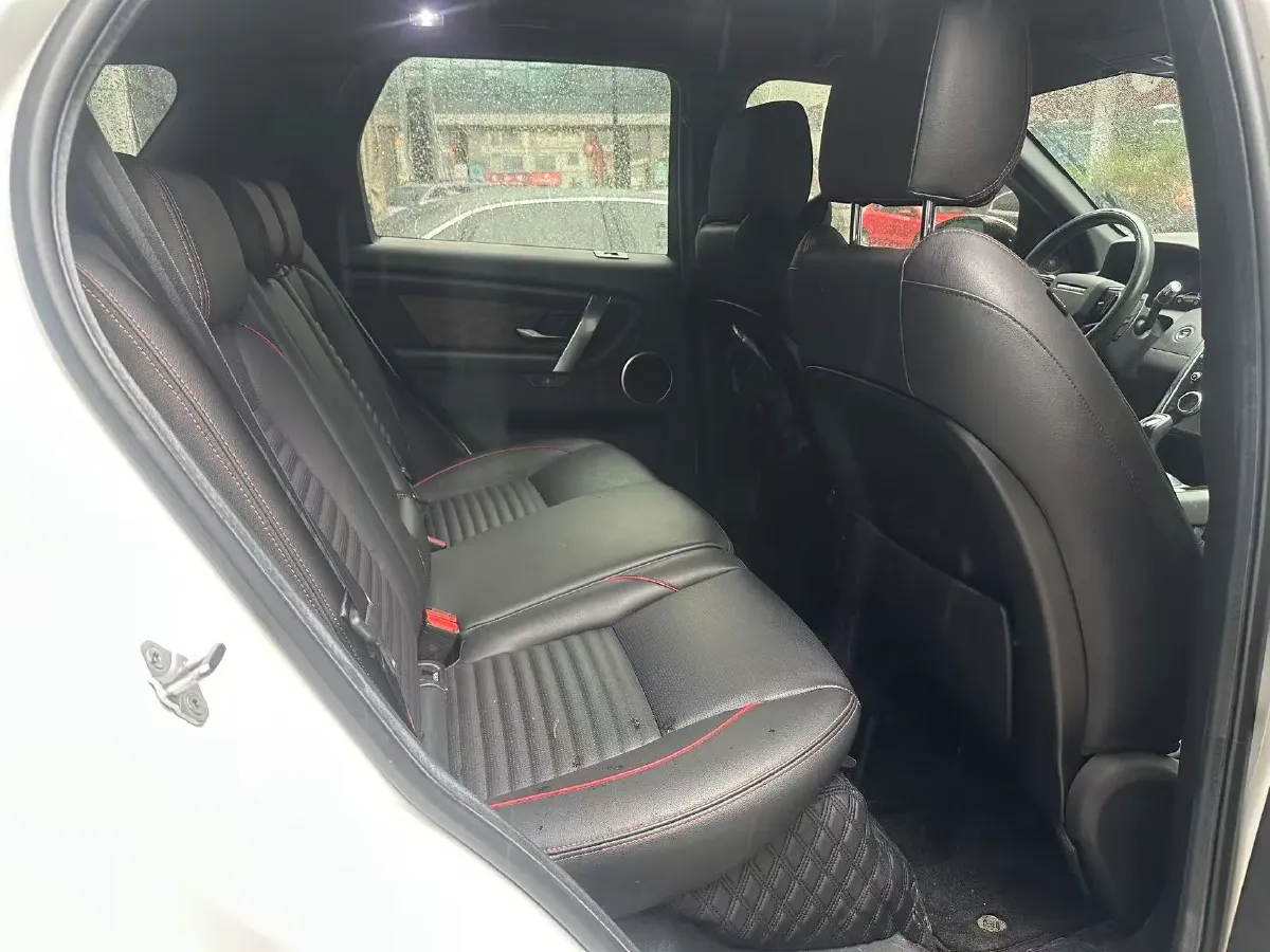 2022 Land Rover Discovery Sport 2.0T 249HP L4 9AT,autocango,china used car exporter,china ev exporter,chinese used car exporter,chinese used ev exporter