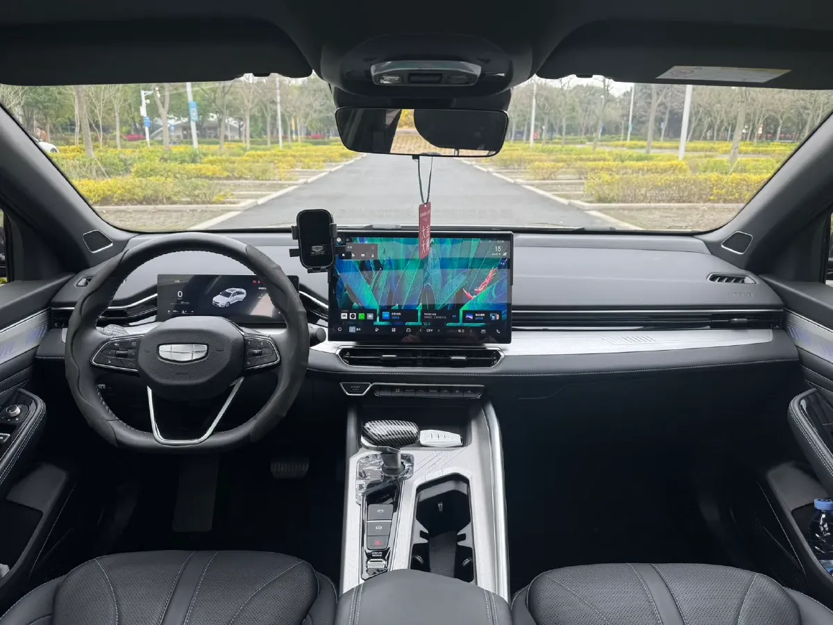 2025 Geely Preface 1.5T 181HP L4 7DCT,autocango,china used car exporter,china ev exporter,chinese used car exporter,chinese used ev exporter