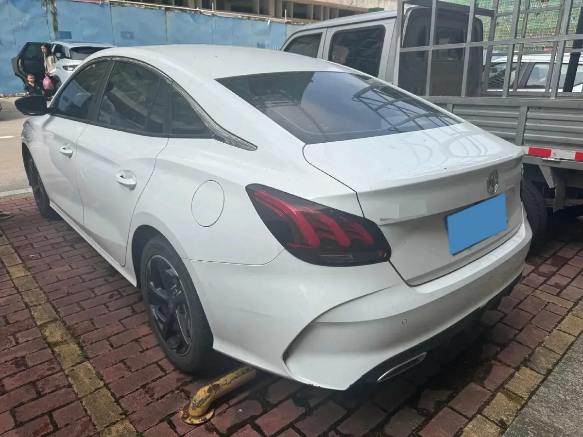 2022 MG 5 1.5T 173HP L4 7DCT,autocango,china used car exporter,china ev exporter,chinese used car exporter,chinese used ev exporter